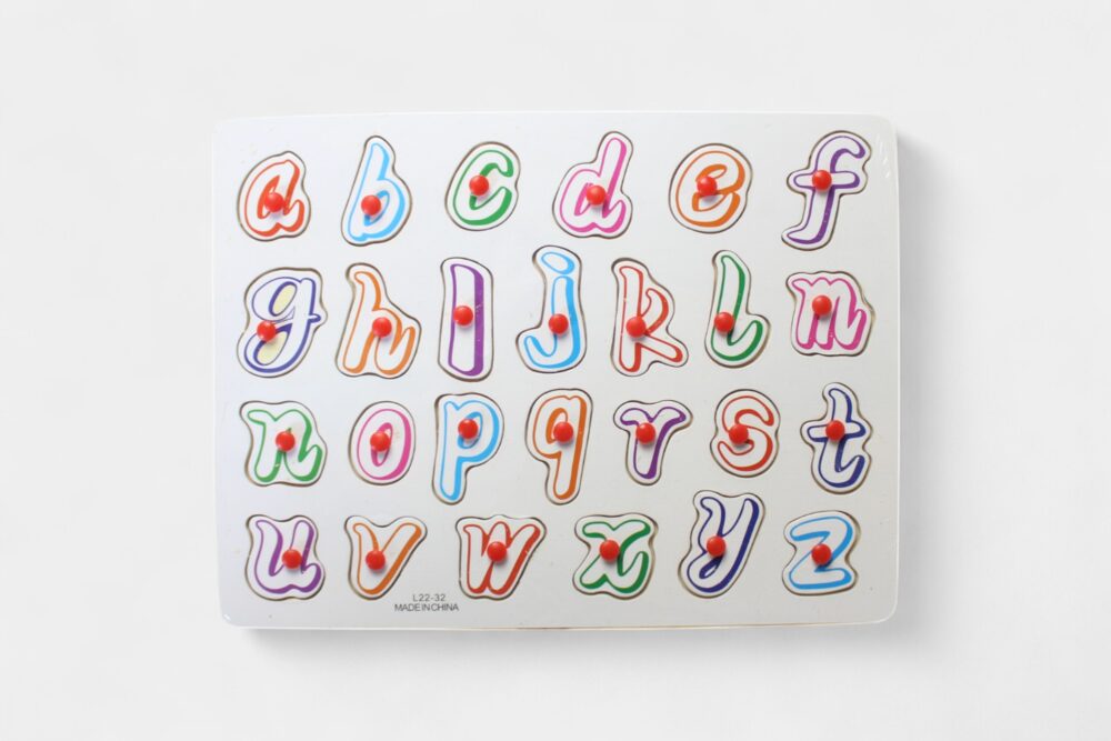 Puzzle de Letras Script con Botón